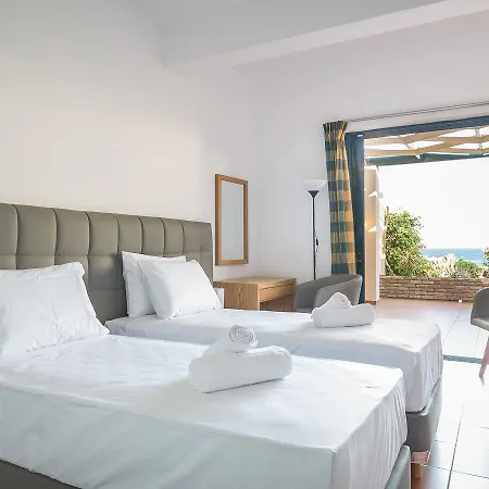 Vila Beachfront Pool Barbati